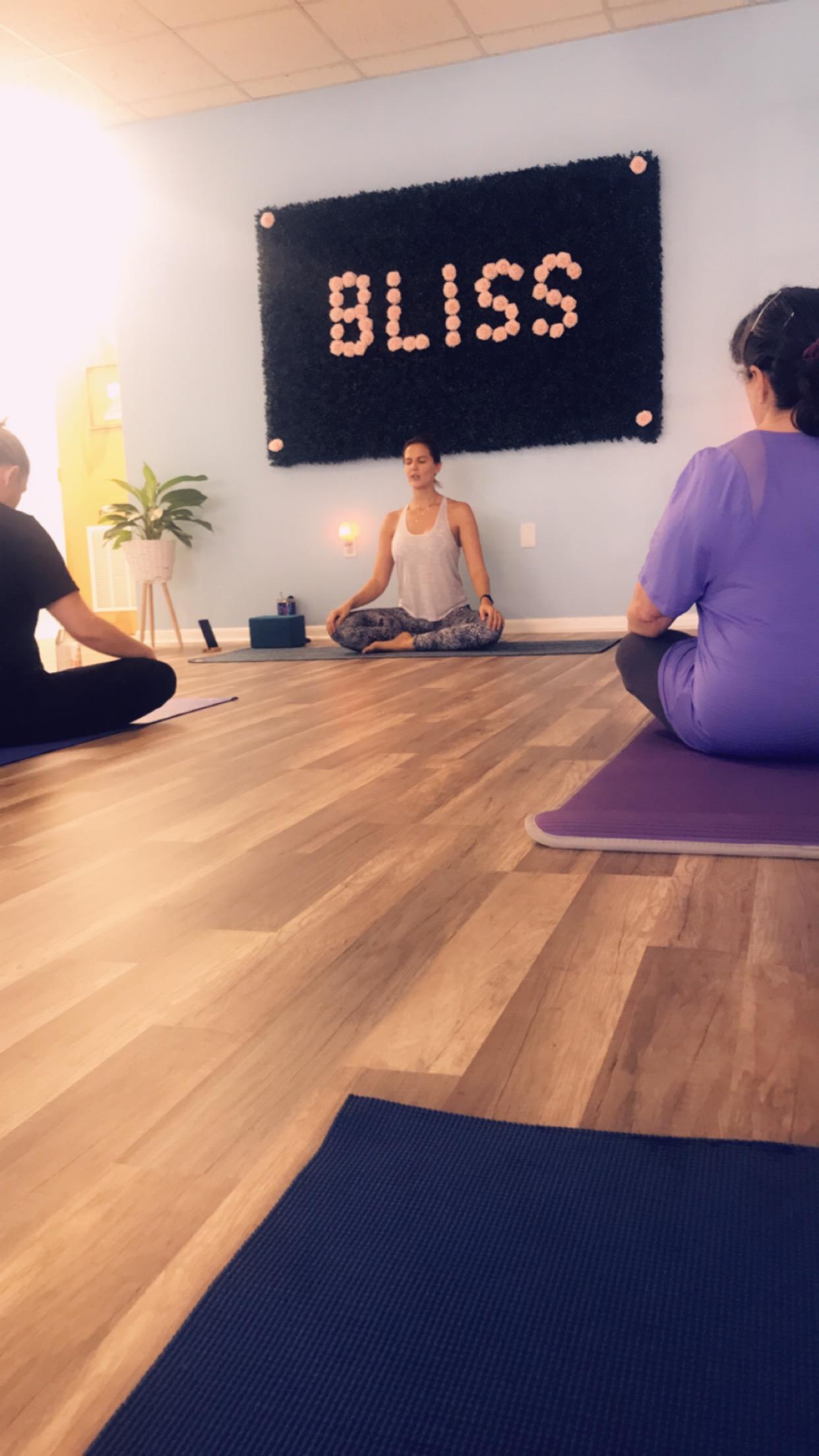 Yoga Studio, Bliss Yoga Lounge